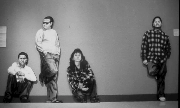 La Patsy, Los Homeboys y los quartos from the barrio fine art portfolio by Gaspar Enriques